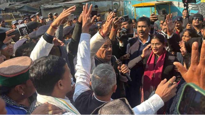 नर्सिंग बेरोजगार